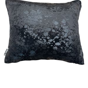 Almofada de Pêlo Preto – 44×50 cm