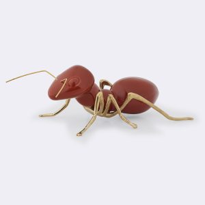 Formiga Tijolo com Patas em Latão Natural.